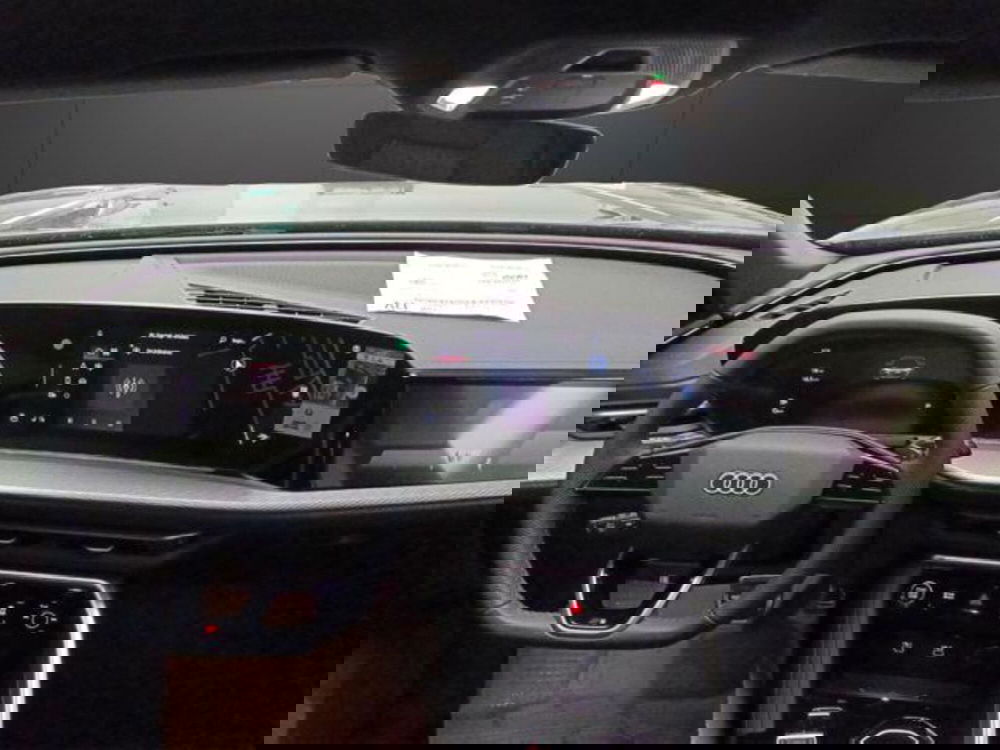 Audi Q5 Sportback nuova a Milano (8)