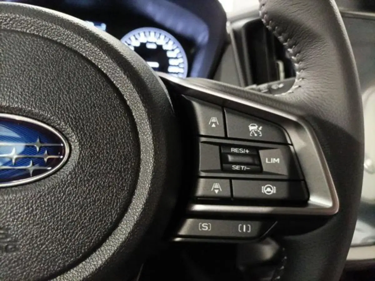 Subaru Crosstrek nuova a Milano (11)