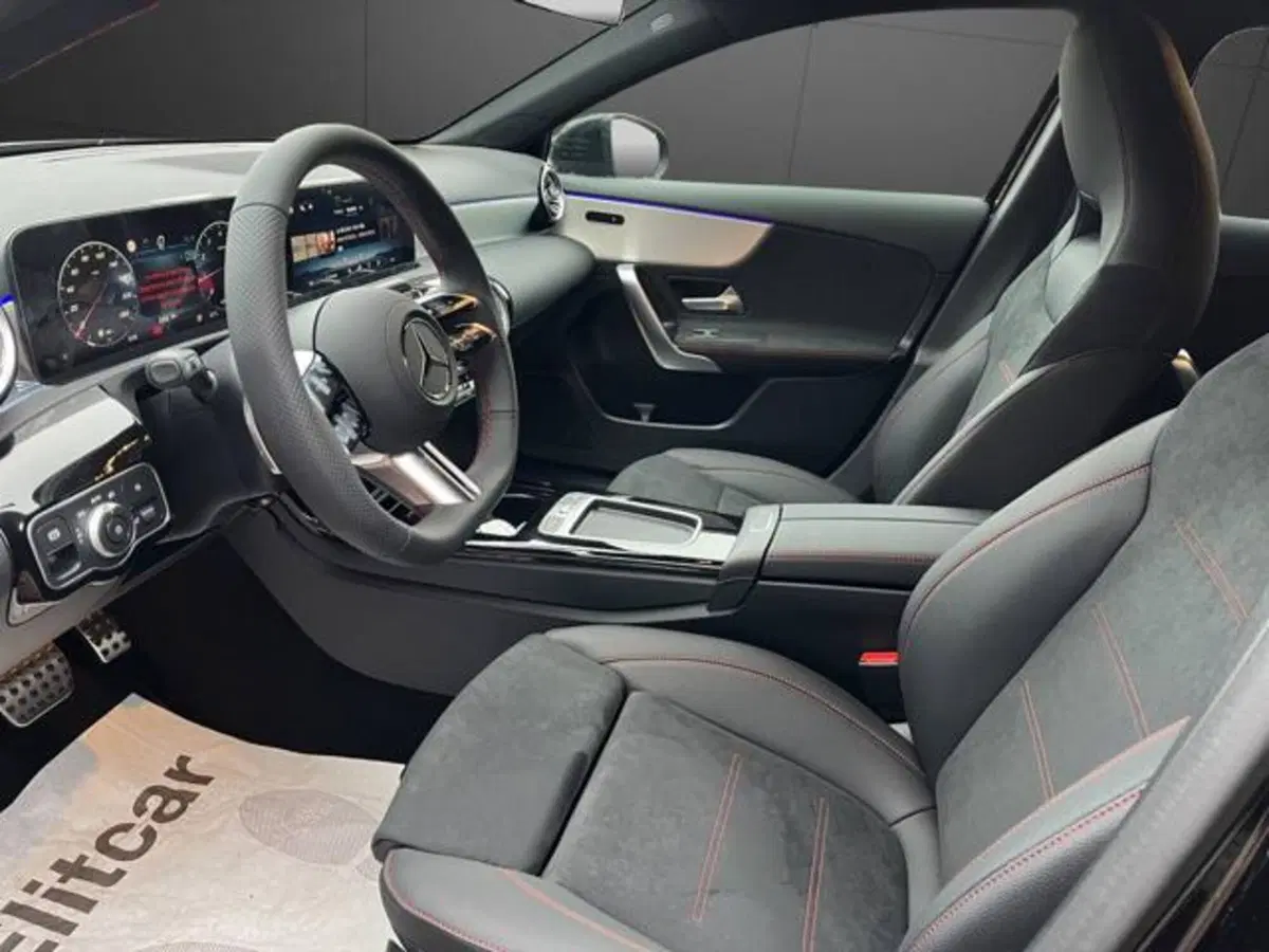 Mercedes-Benz Classe A usata a Milano (13)