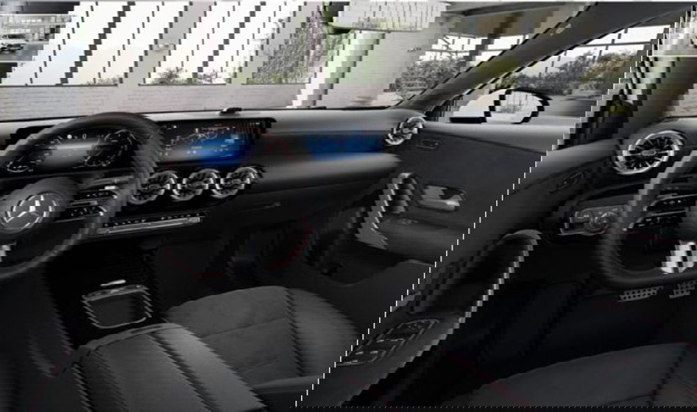 Mercedes-Benz Classe A Sedan usata a Milano (10)