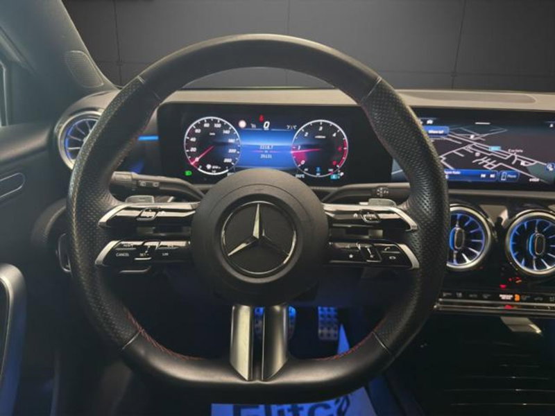 Mercedes-Benz Classe A Sedan usata a Milano (11)