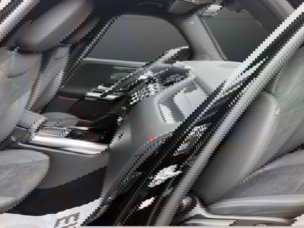 Mercedes-Benz GLA SUV usata a Milano (10)