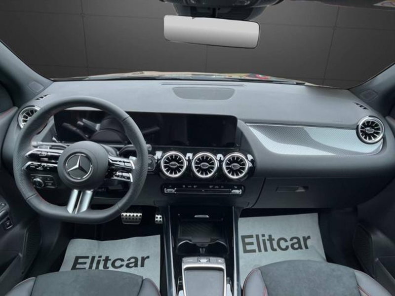 Mercedes-Benz GLA SUV usata a Milano (14)