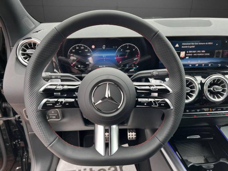 Mercedes-Benz GLA SUV usata a Milano (15)