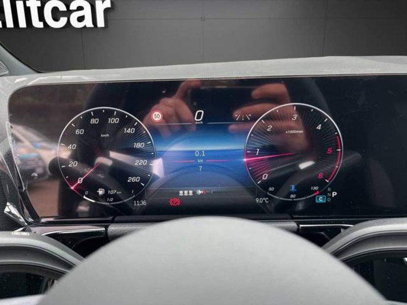 Mercedes-Benz GLA SUV usata a Milano (16)