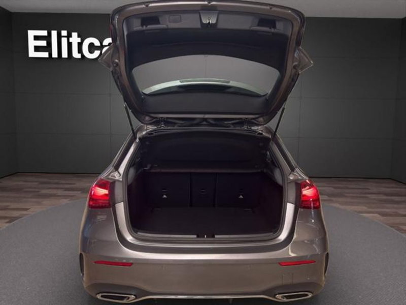 Mercedes-Benz Classe A Sedan usata a Milano (17)