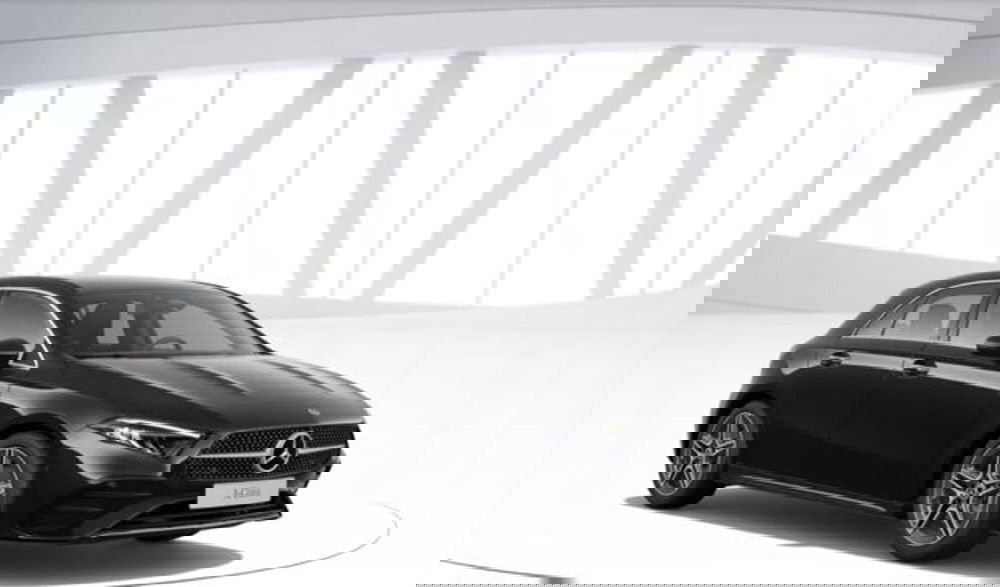 Mercedes-Benz Classe A Sedan usata a Milano (4)