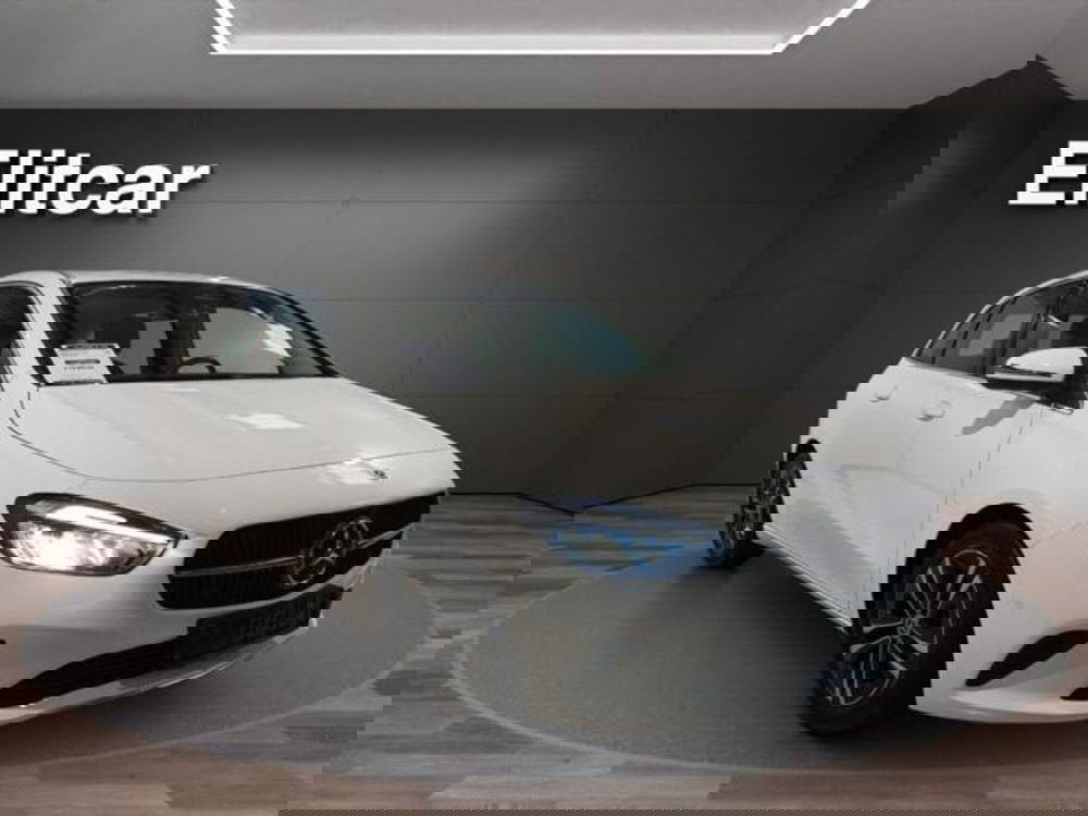 Mercedes-Benz Classe B usata a Milano (3)