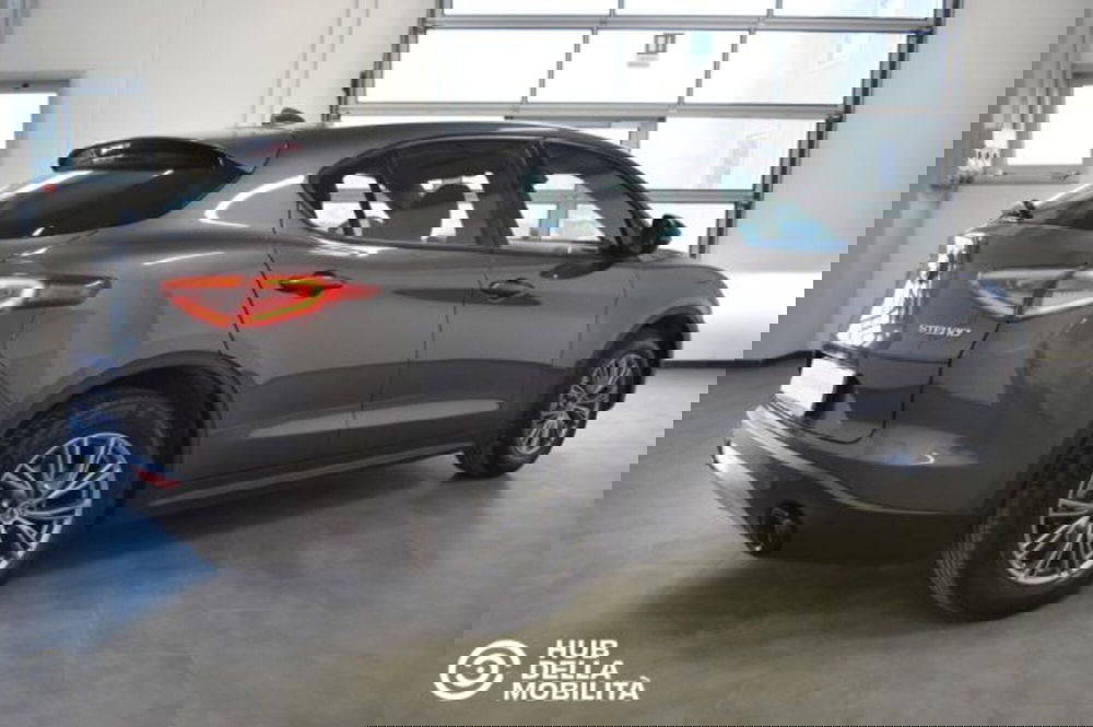 Alfa Romeo Stelvio usata a Perugia (4)