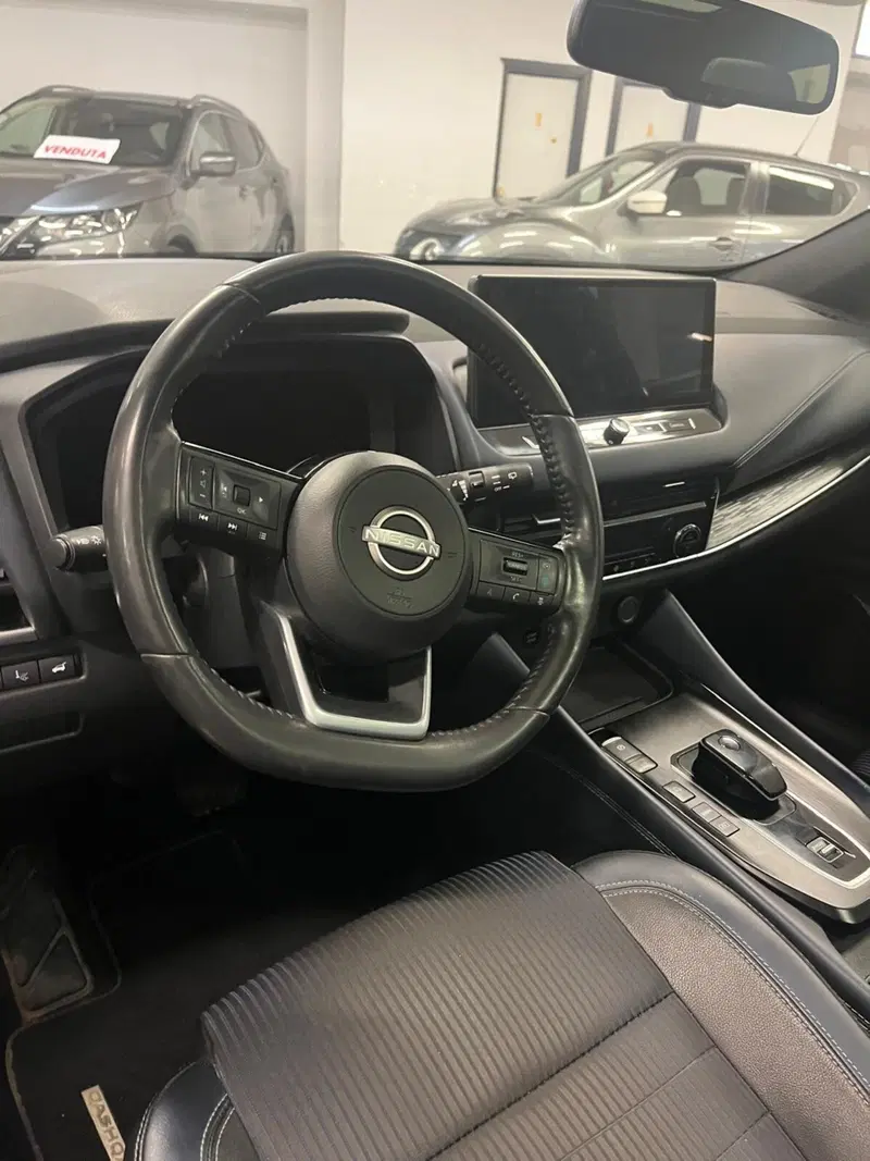 Nissan Qashqai usata a Cagliari (10)
