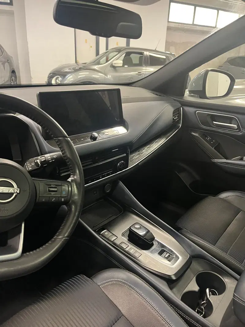 Nissan Qashqai usata a Cagliari (11)