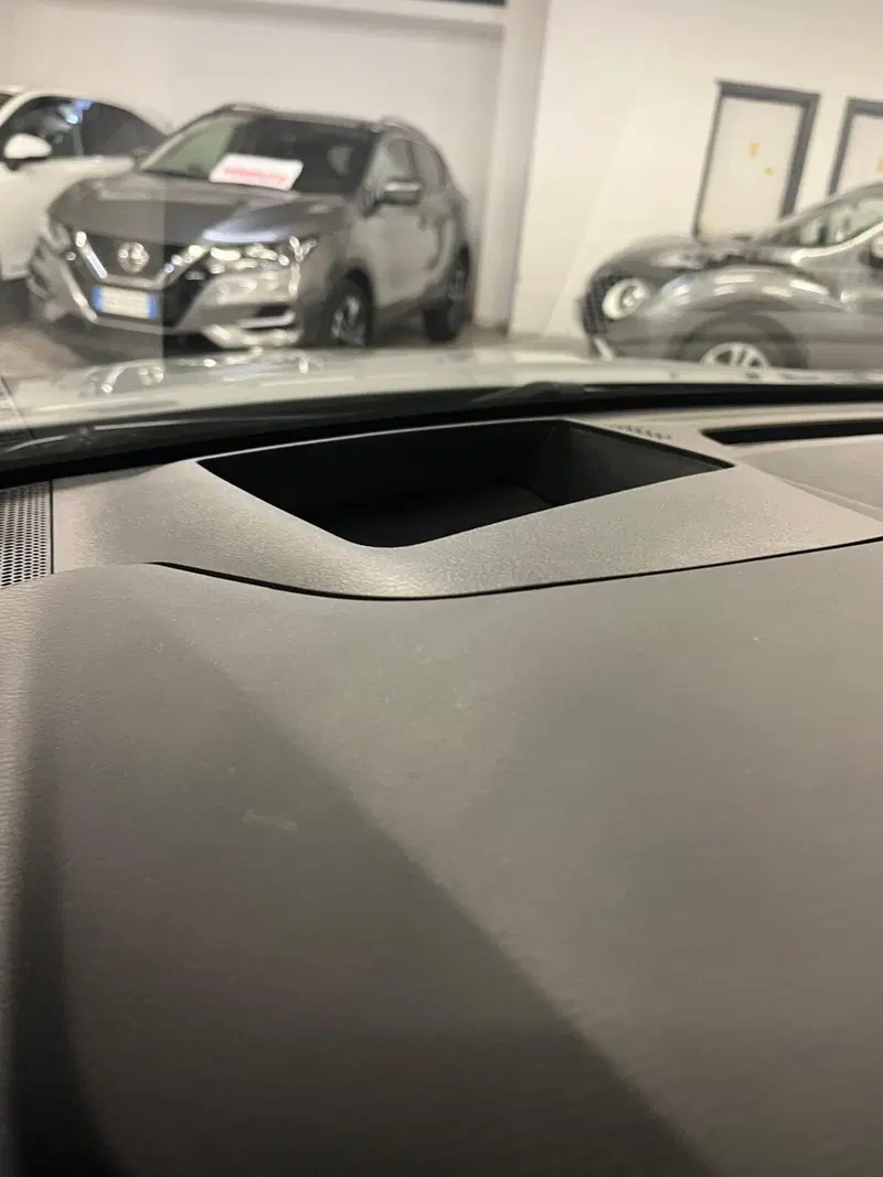 Nissan Qashqai usata a Cagliari (8)