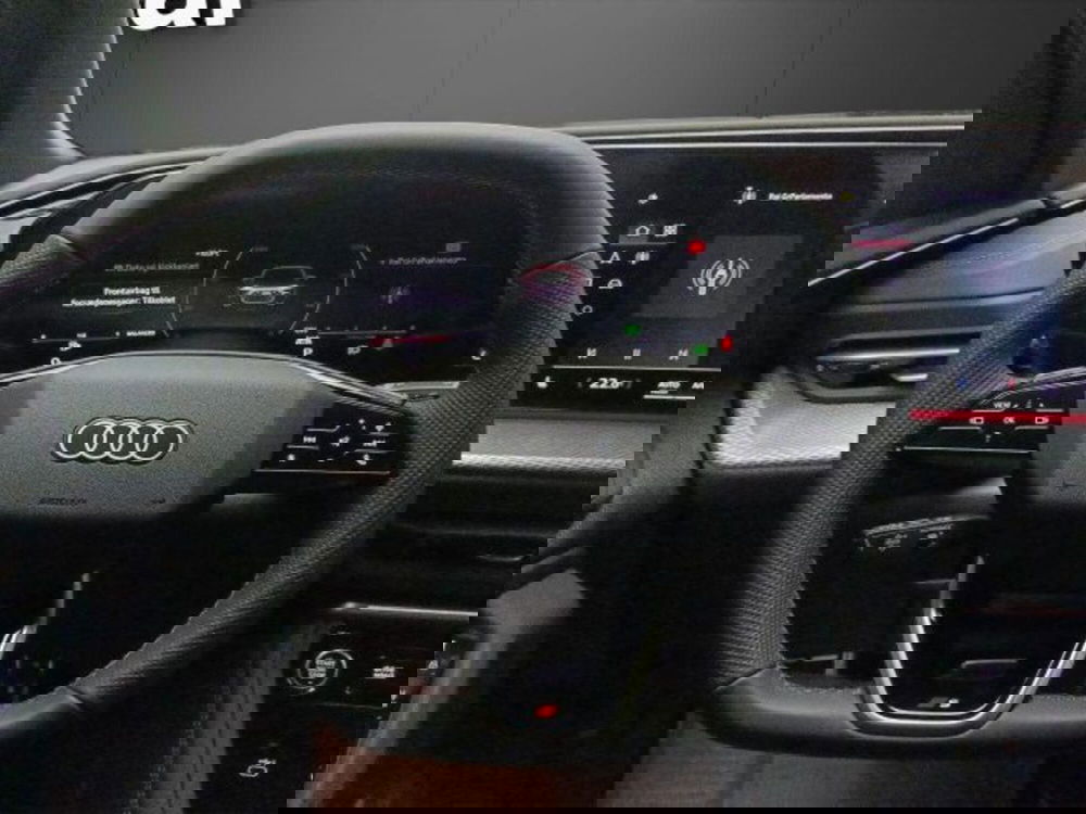 Audi Q5 Sportback nuova a Novara (10)