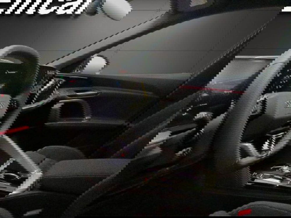 Audi Q5 Sportback nuova a Novara (11)