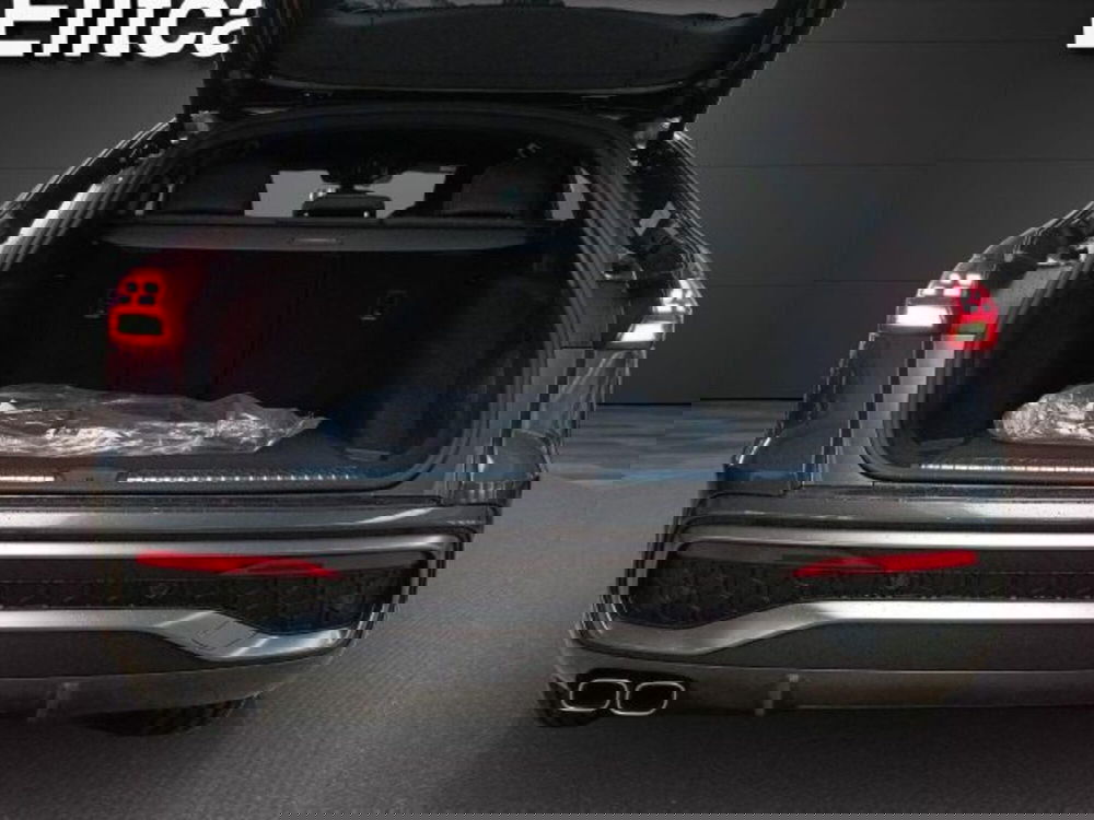 Audi Q5 Sportback nuova a Novara (20)