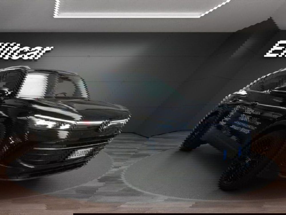 Volkswagen Tiguan usata a Novara (4)