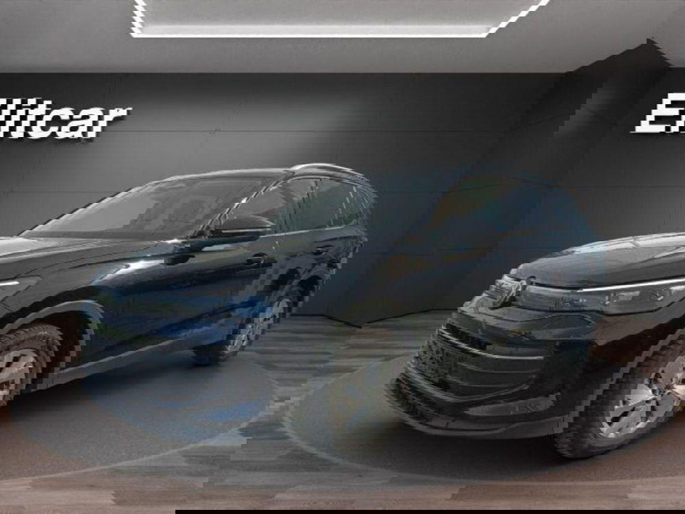 Volkswagen Tiguan usata a Novara (8)