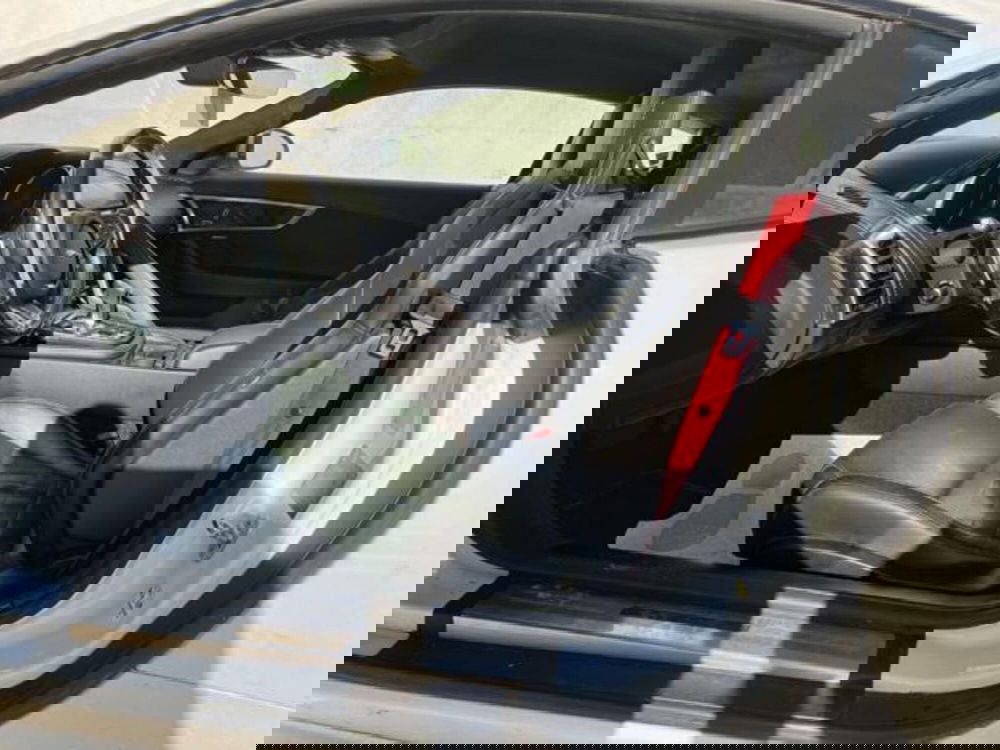 Jaguar F-Type Coupé usata a Lucca (6)