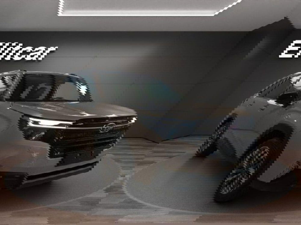 Subaru Forester nuova a Novara (2)