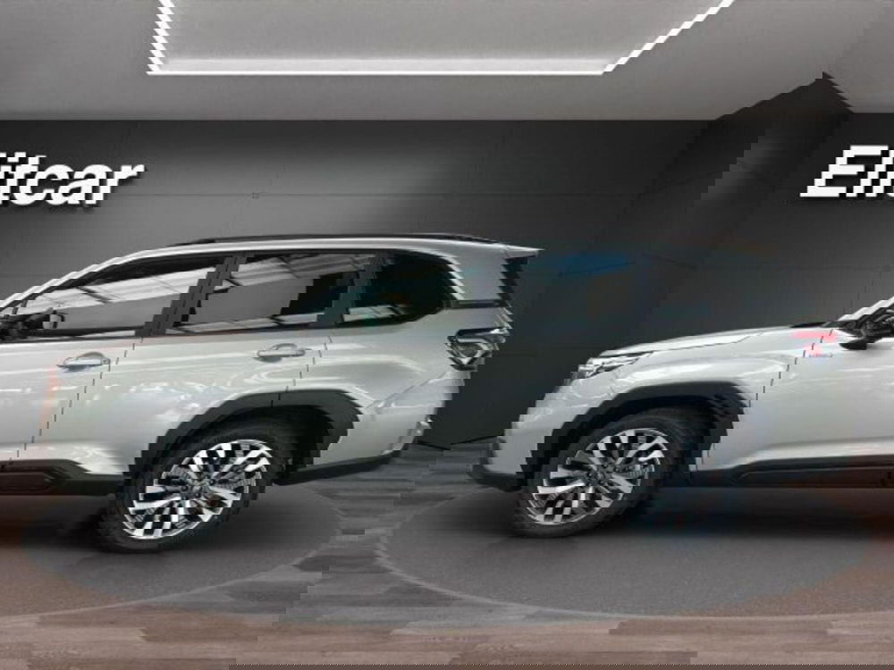 Subaru Forester nuova a Novara (5)