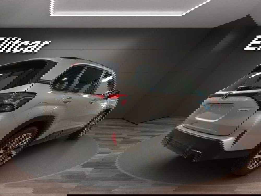 Subaru Forester nuova a Novara (7)