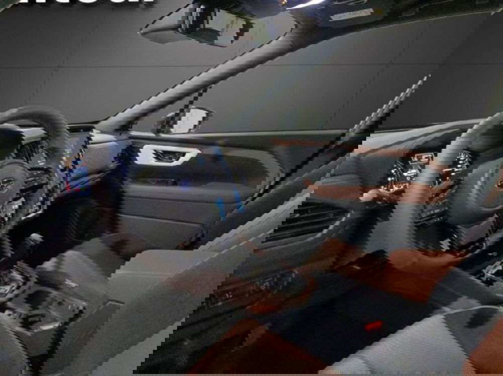 Subaru Forester nuova a Novara (9)