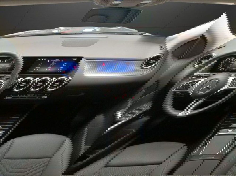 Mercedes-Benz GLA SUV usata a Novara (10)