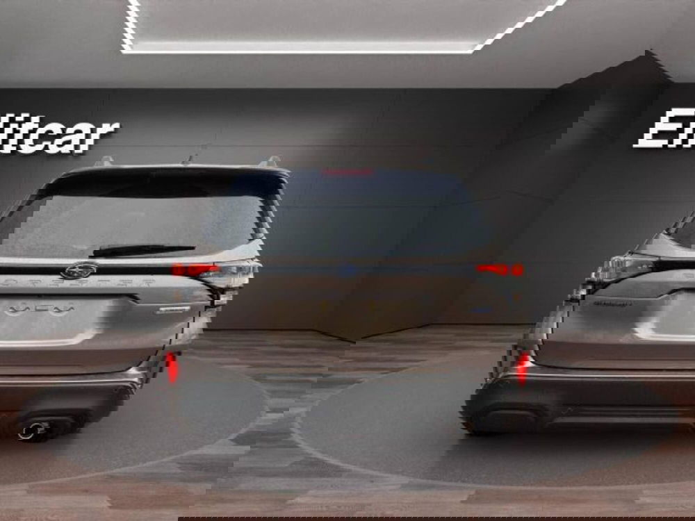 Subaru Forester nuova a Novara (4)