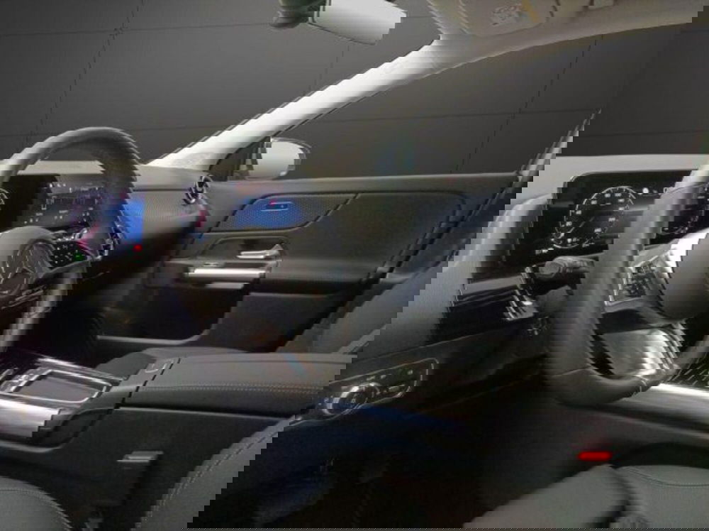 Mercedes-Benz GLA SUV usata a Novara (10)