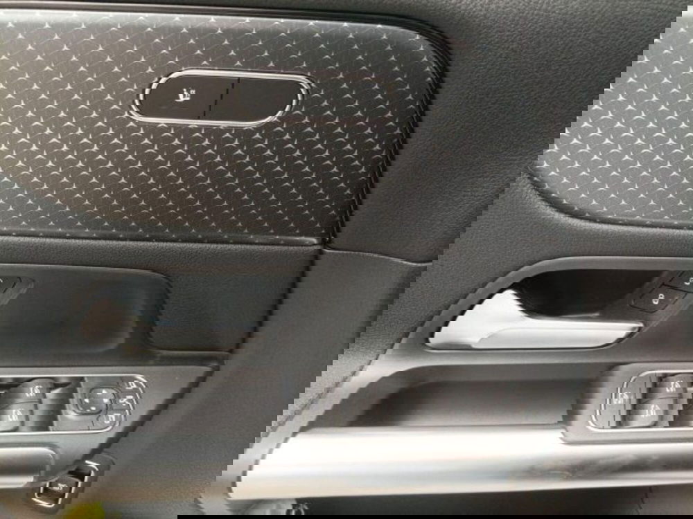 Mercedes-Benz GLA SUV usata a Novara (16)