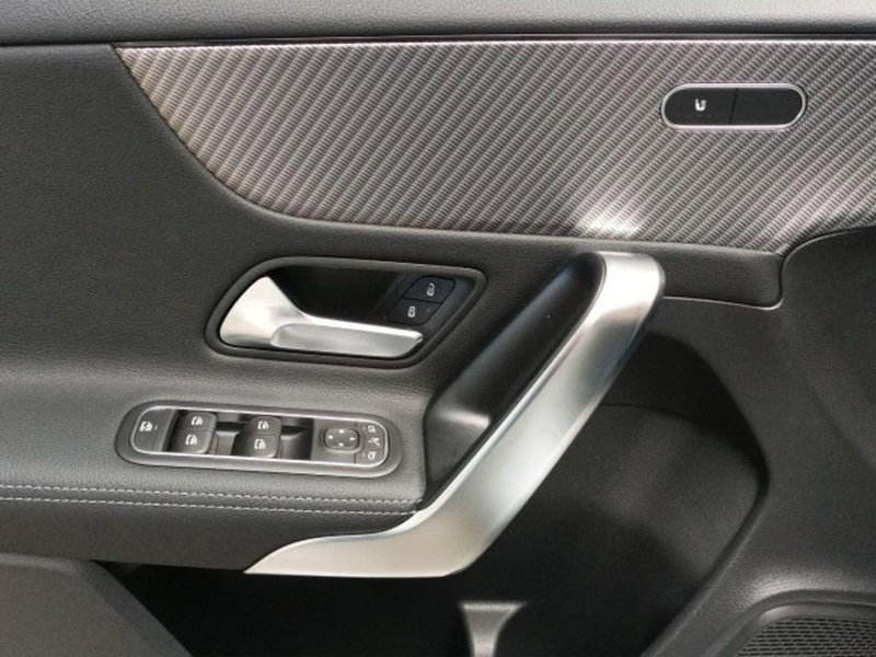 Mercedes-Benz Classe A usata a Novara (17)