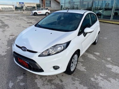 Ford Fiesta 1.4 TDCi 5p. Ambiente del 2011 usata a Beinette