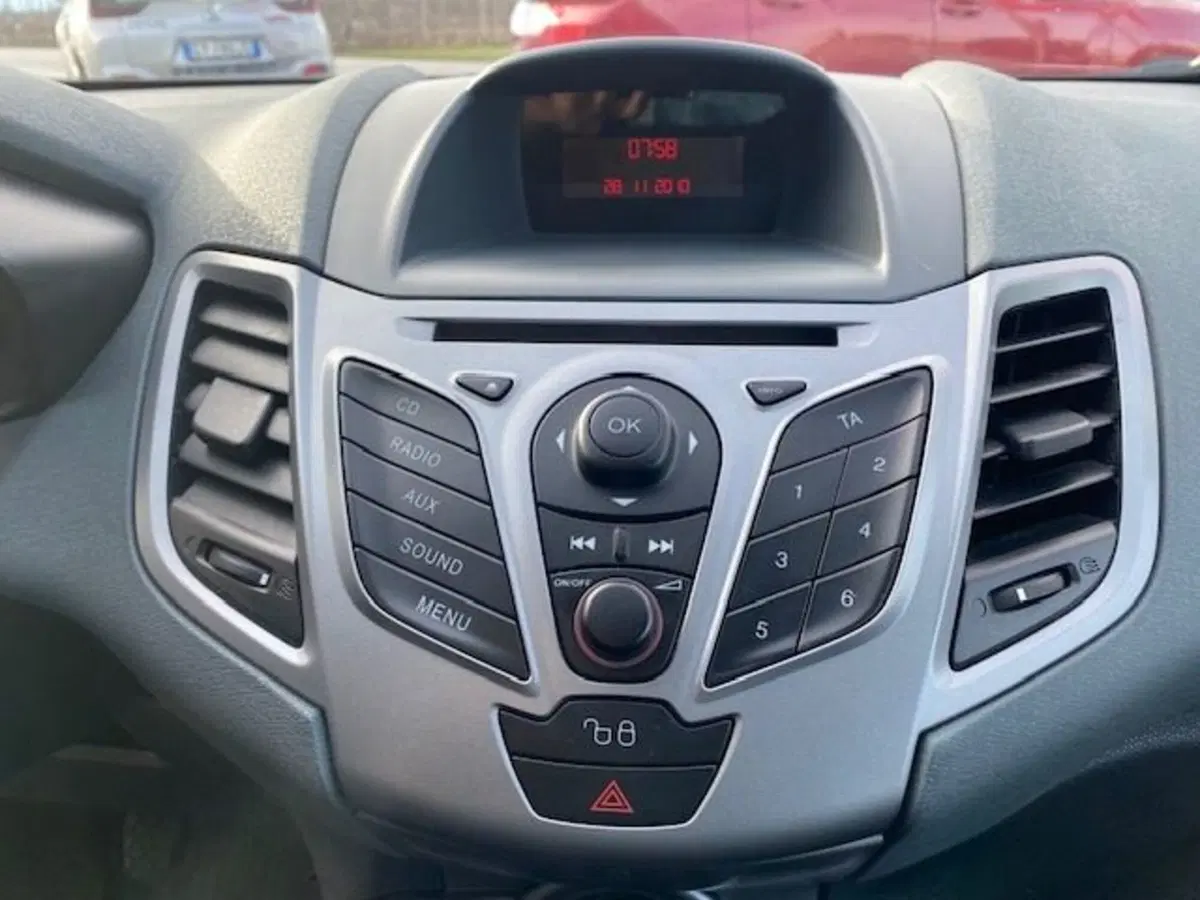 Ford Fiesta usata a Cuneo (13)