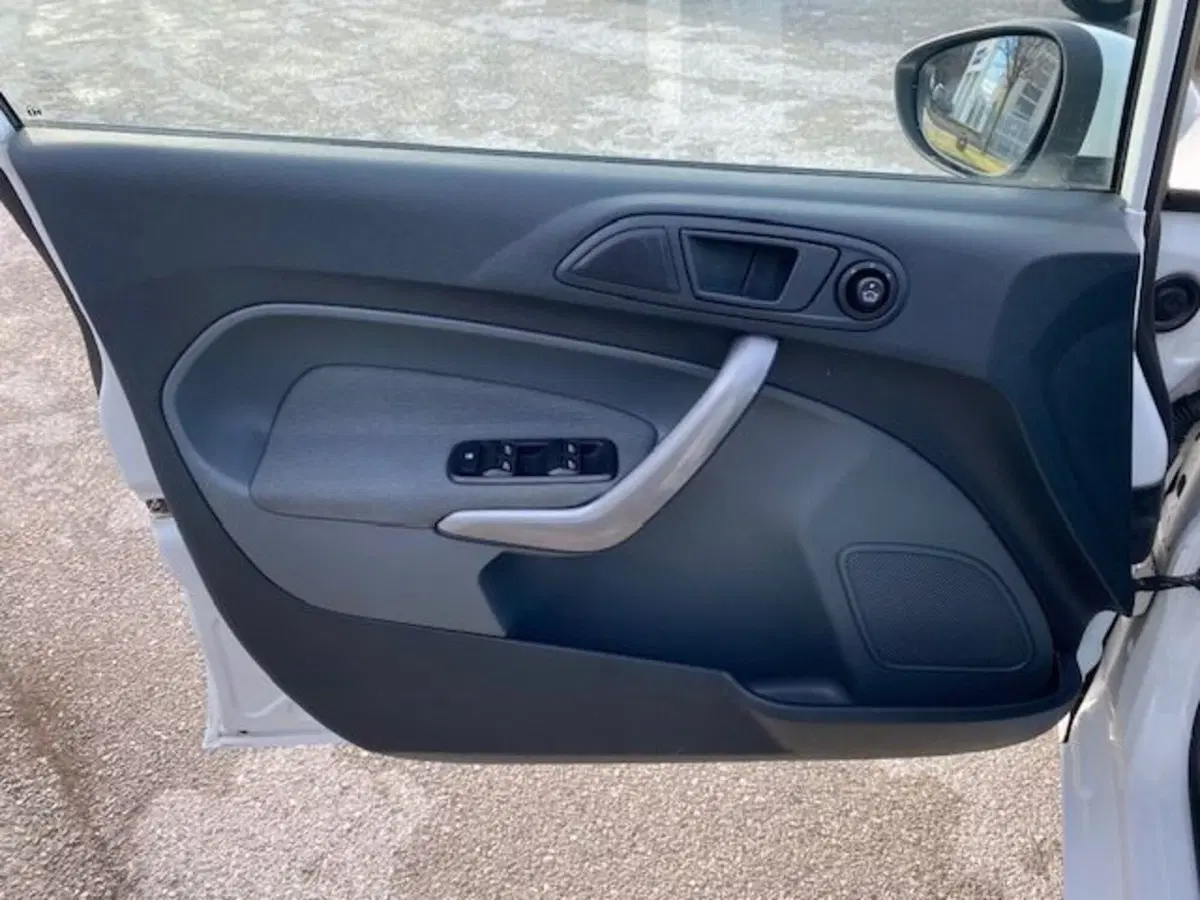 Ford Fiesta usata a Cuneo (19)