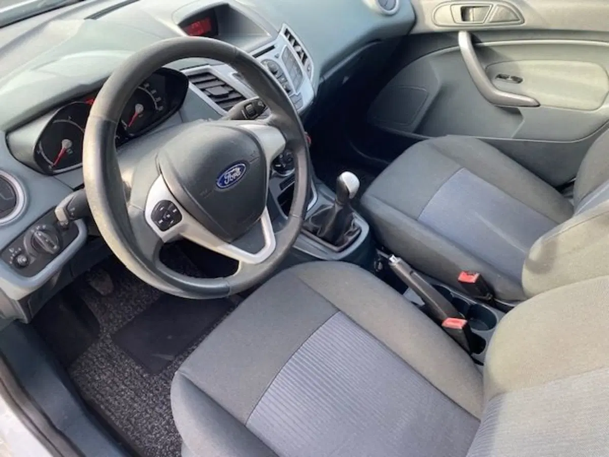 Ford Fiesta usata a Cuneo (6)