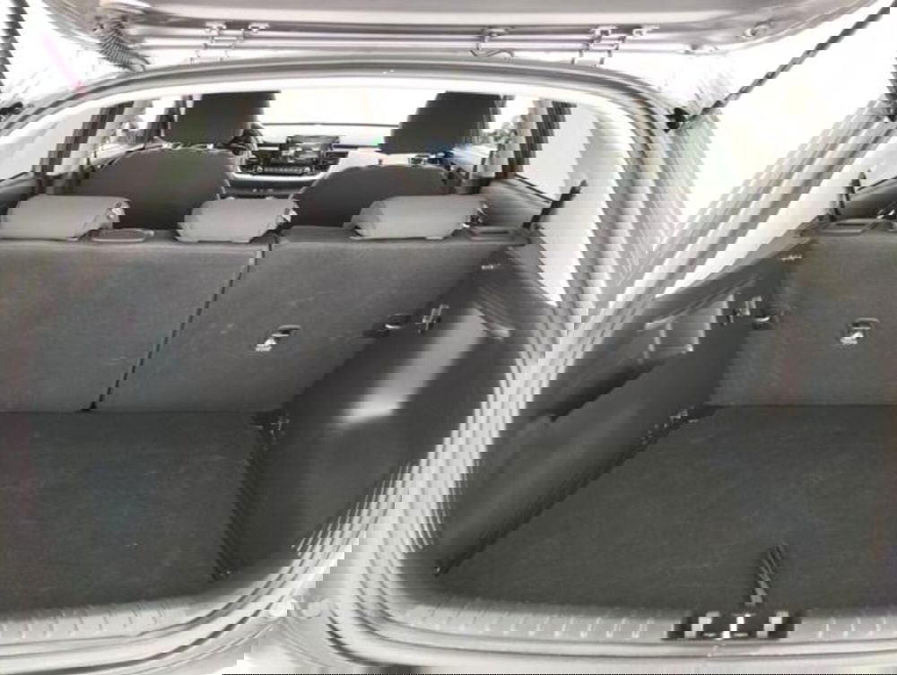 Kia Stonic usata a Como (19)