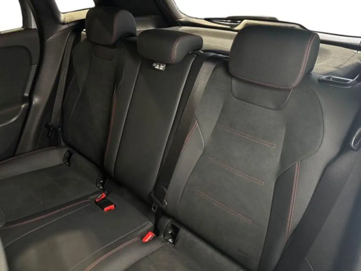 Mercedes-Benz GLA SUV usata a Bologna (16)