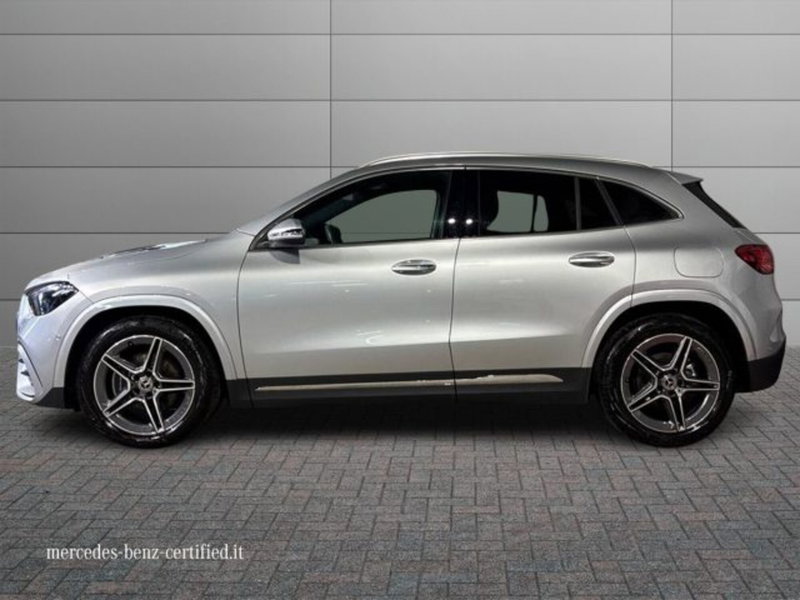 Mercedes-Benz GLA SUV usata a Bologna (6)