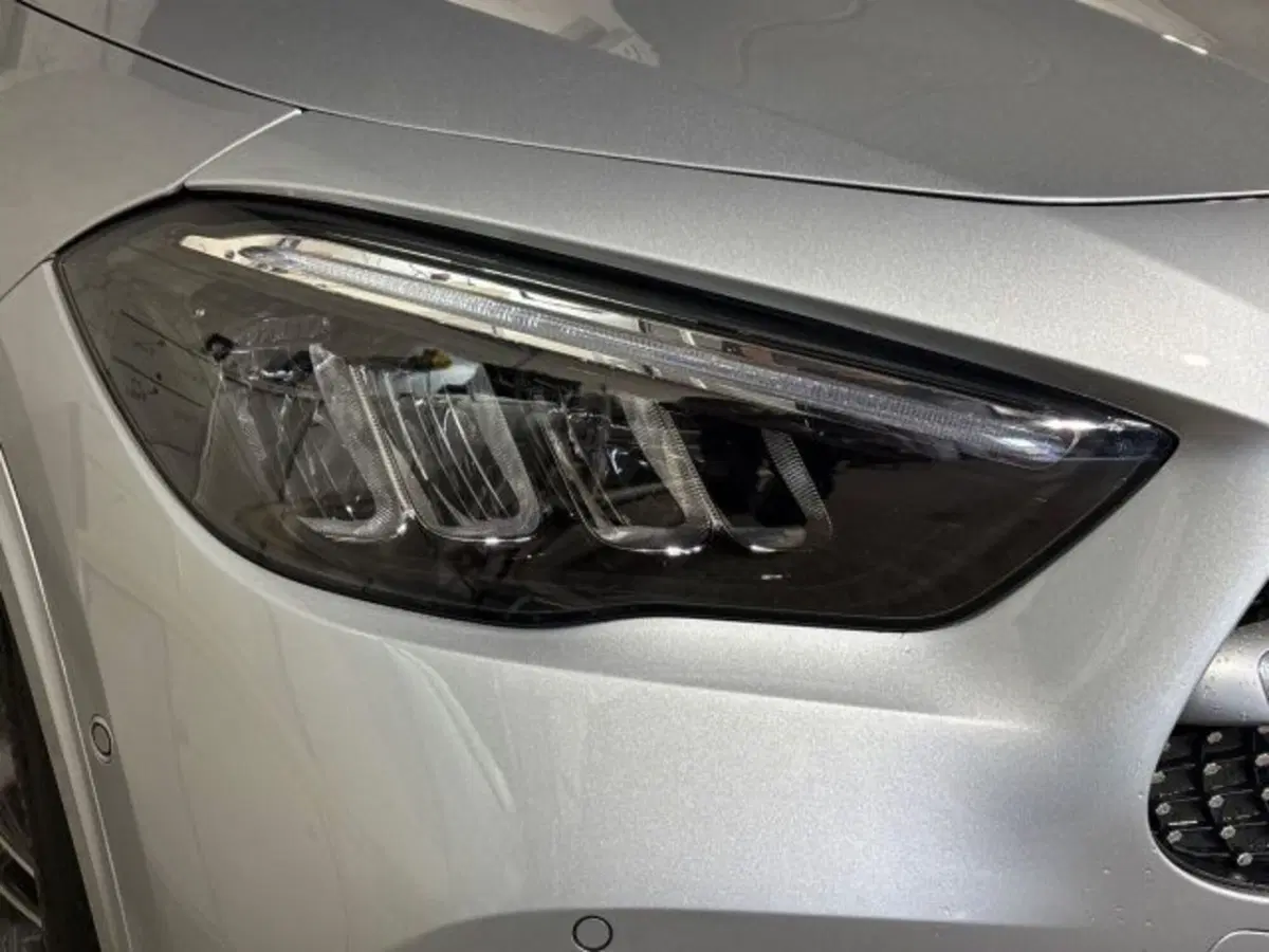 Mercedes-Benz GLA SUV usata a Bologna (7)