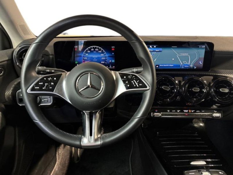 Mercedes-Benz Classe A usata a Bologna (11)