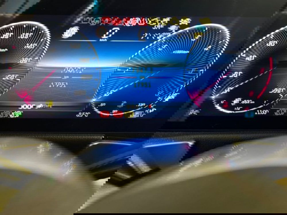 Mercedes-Benz GLB usata a Bologna (13)