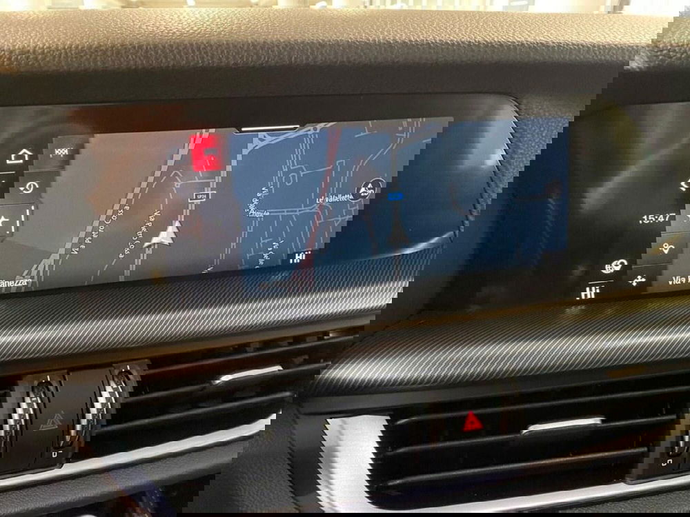 Alfa Romeo Stelvio usata a Torino (10)