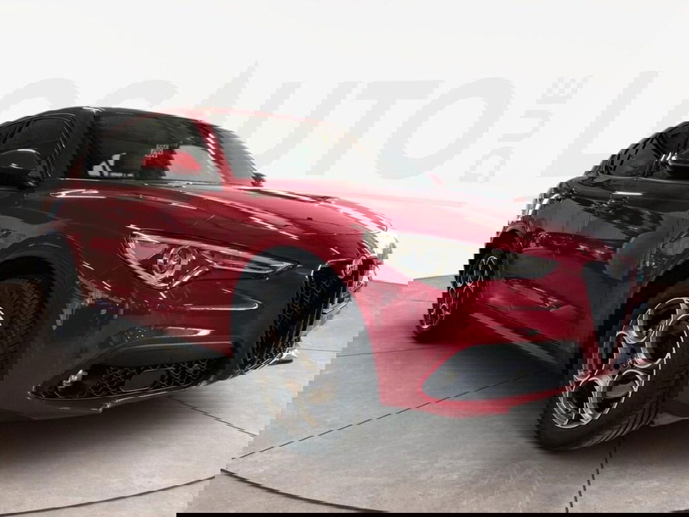 Alfa Romeo Stelvio usata a Torino (3)