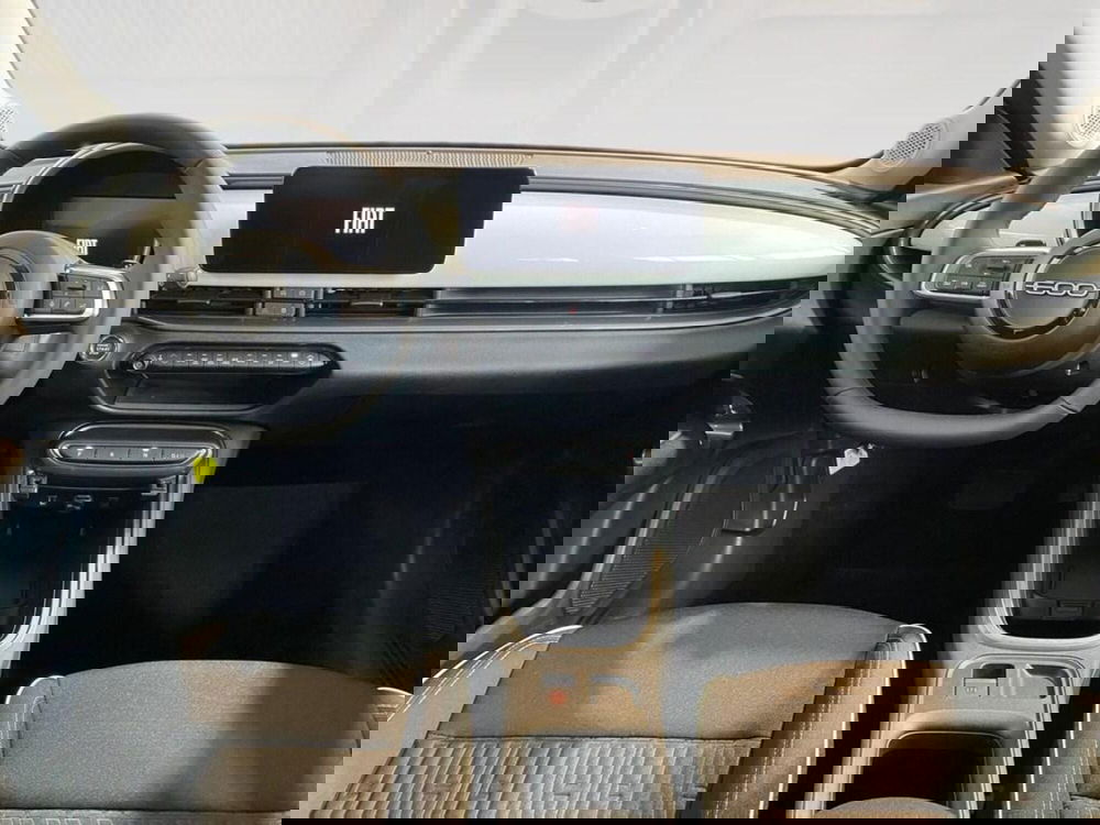 Fiat 600 nuova a Torino (6)