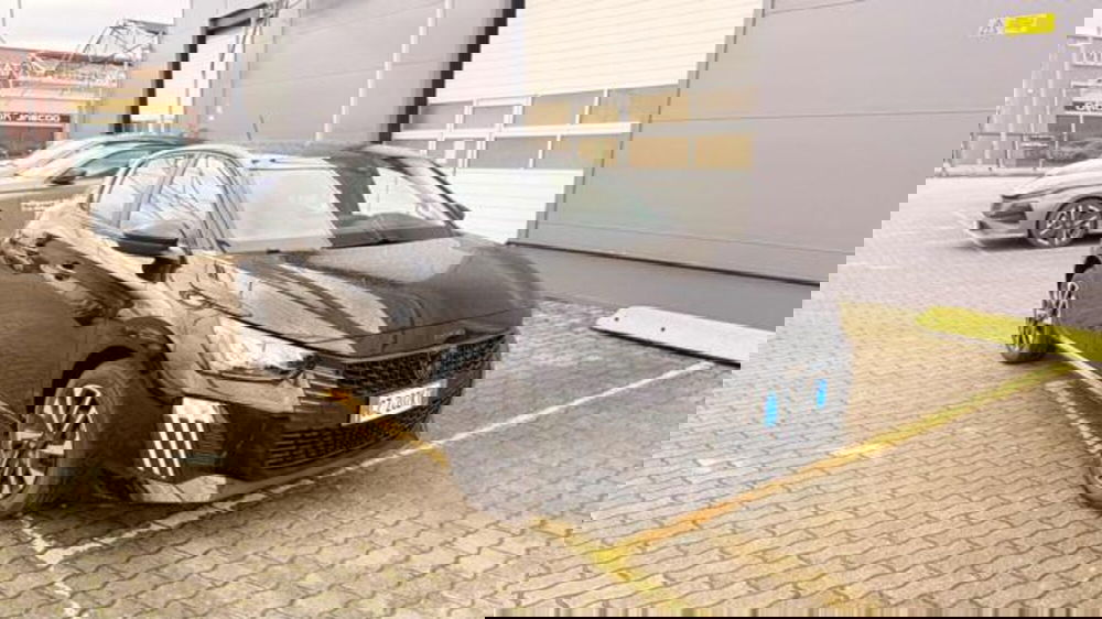 Peugeot 208 nuova a Ancona