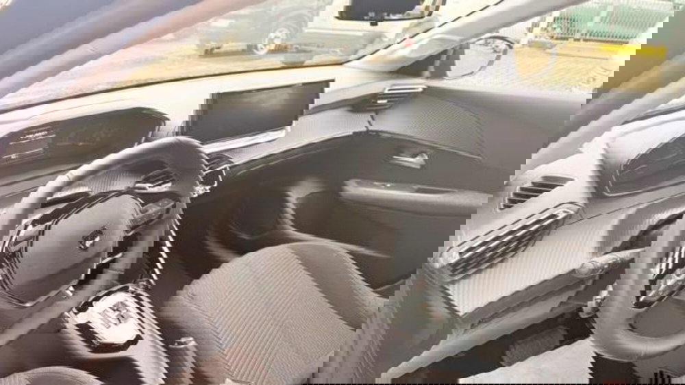 Peugeot 208 nuova a Ancona (7)