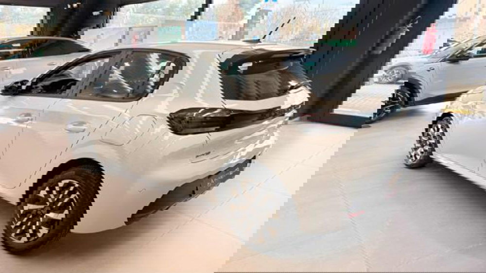 Peugeot 208 nuova a Ancona (5)