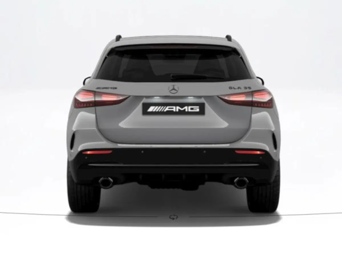 Mercedes-Benz GLA SUV nuova a Verona (4)