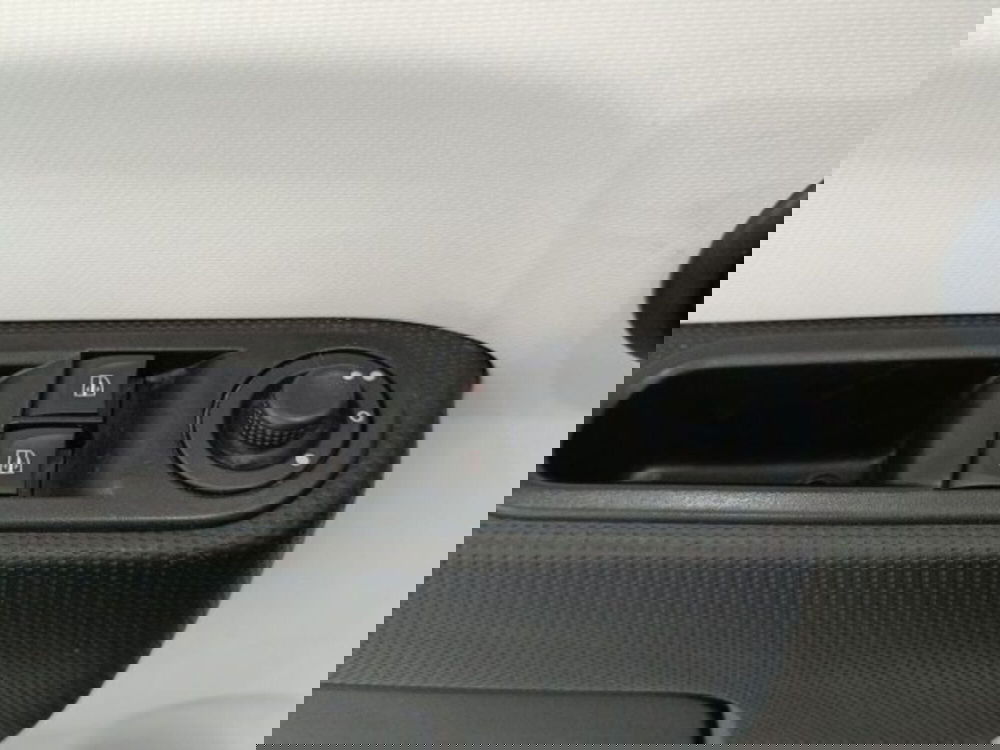 Renault Twingo usata a Catania (20)