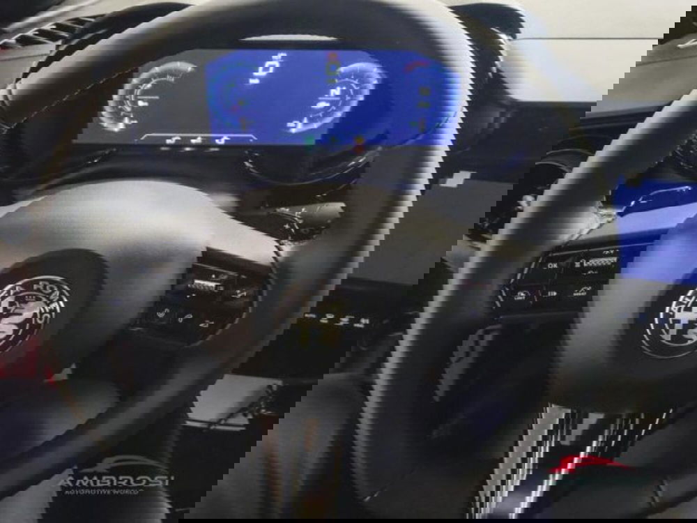 Alfa Romeo Junior nuova a Perugia (13)